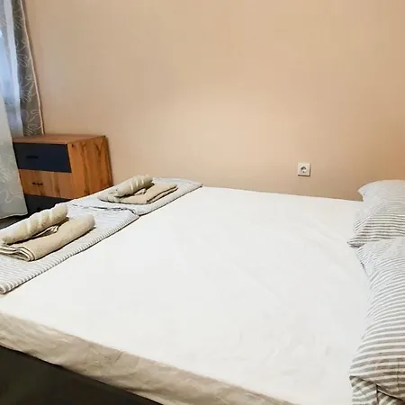 Apartamento Lindy Burgas